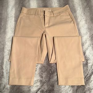 Old Navy Pixie Mid Rise Pant
